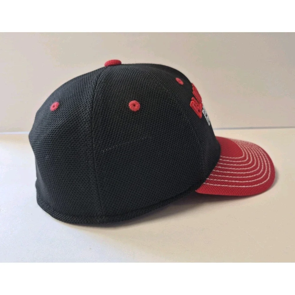 Chicago Blackhawks Adidas Mesh Flex Fitted Hat Cap Adult Size L/XL NHL Hockey